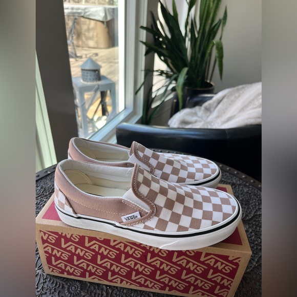 VANS CLASSIC SLIP ON SNEAKERS IN CHECKERED THEORY 5 6 - Picture 5 of 8